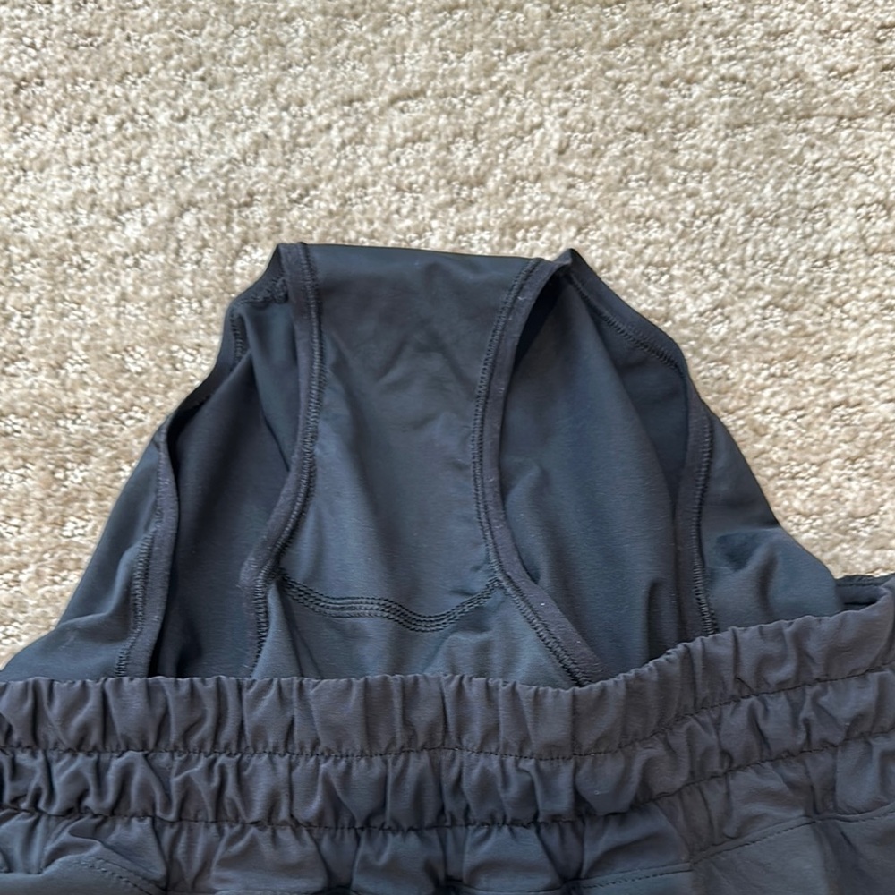 Lululemon Track That 5” Short Black lined  FANTASTIC CONDITION - Picture 8 of 10